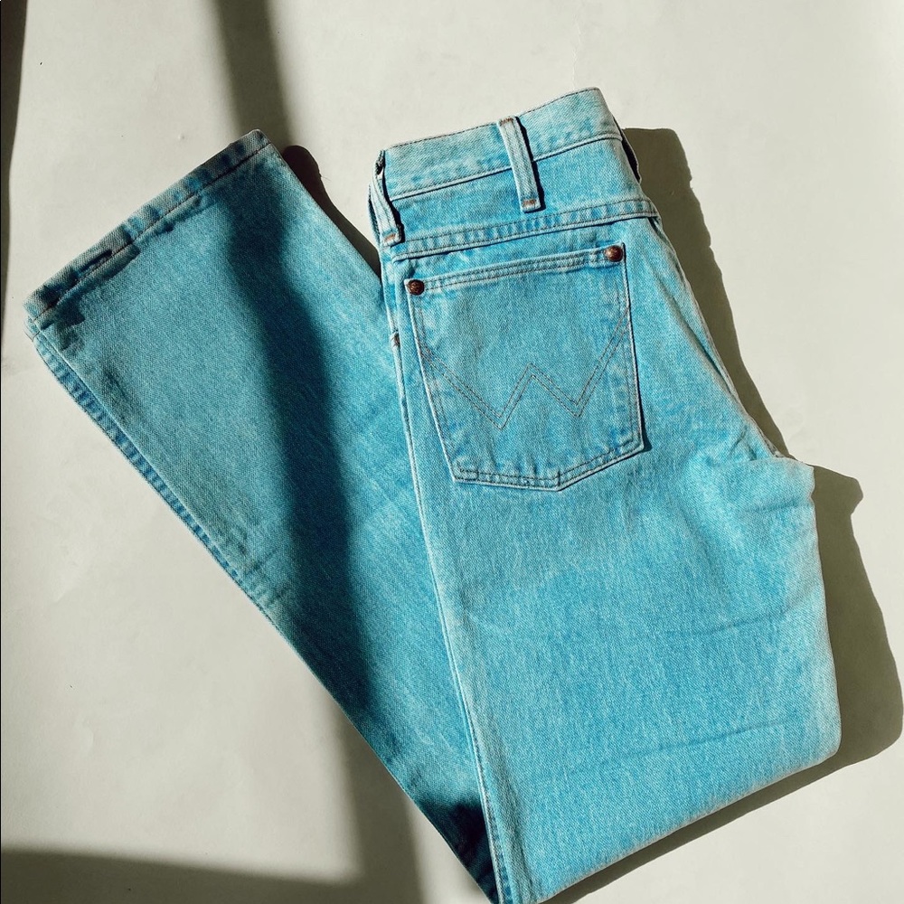 Wrangler Light Wash Jeans